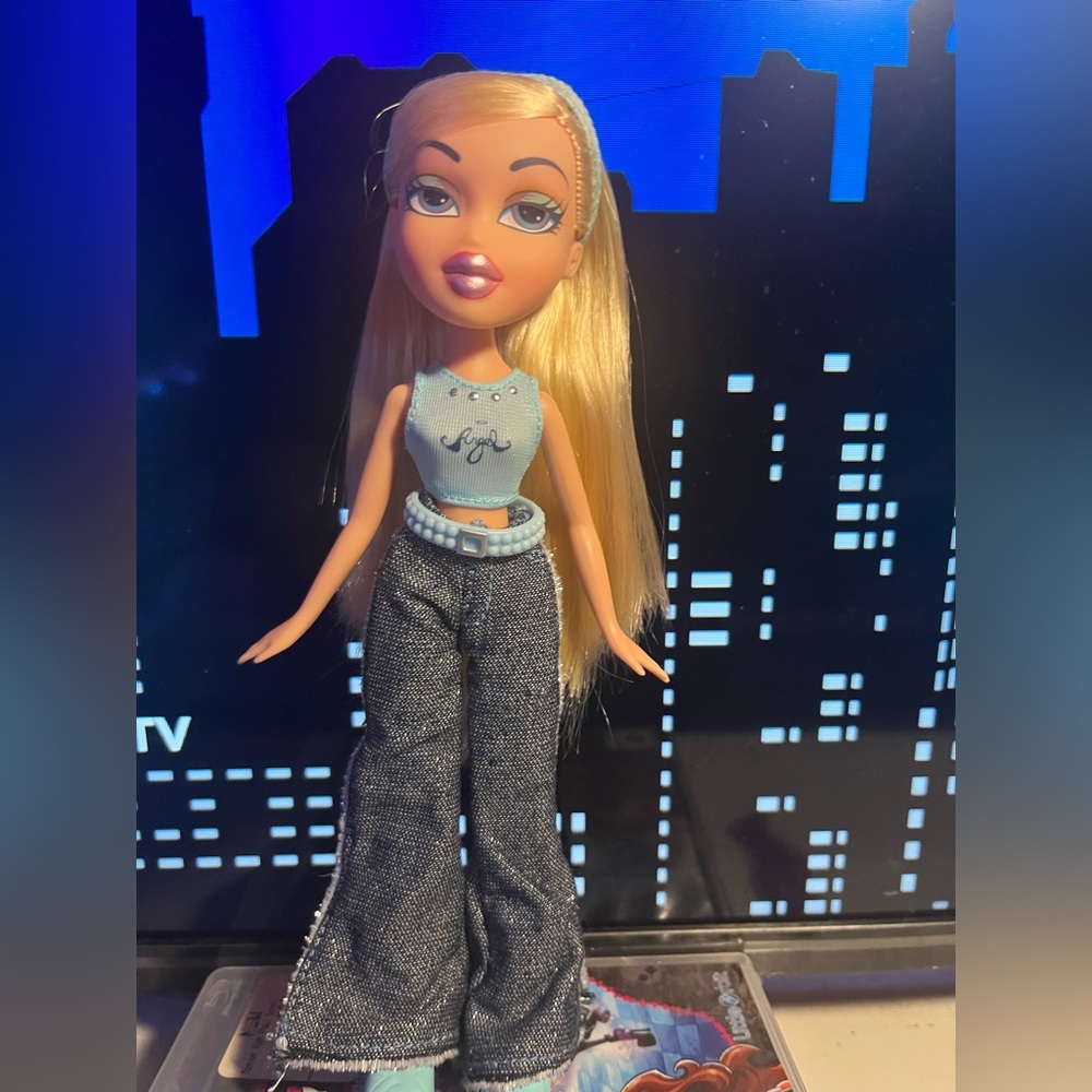 Bratz Doll/ Cloe /20 Yearz Special Anniversary Edition